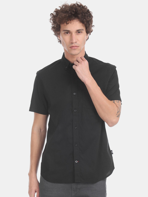 

GAP Men Black Regular Fit Solid Casual Shirt