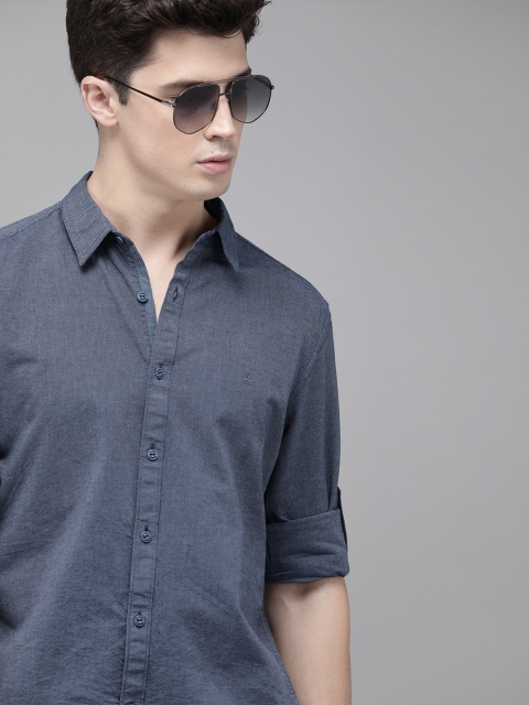

Roadster Men Blue Regular Fit Solid Casual Shirt