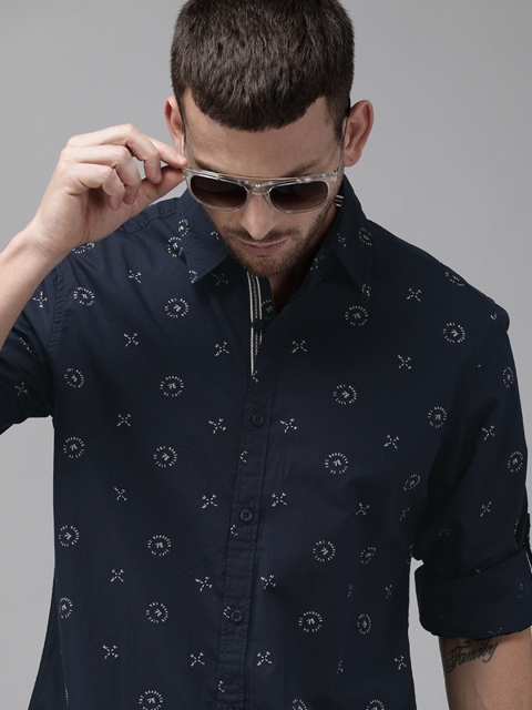 

Roadster Men Navy Blue Regular Fit Printed Casual Shirt