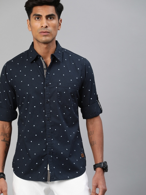 

Roadster Men Navy Blue & White Regular Fit Printed Casual Shirt