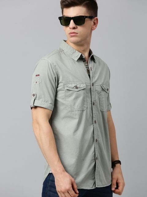 

Roadster Men Grey Regular Fit Solid Casual Shirt