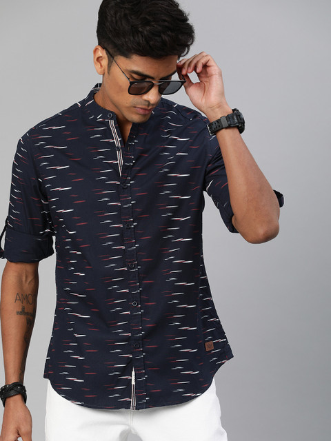 

Roadster Men Navy Blue & Red Regular Fit Printed Casual Shirt