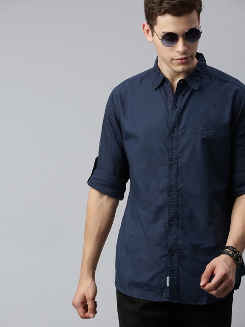 

Roadster Men Navy Blue Regular Fit Solid Casual Shirt