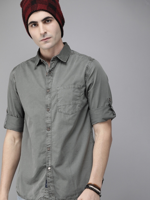 

Roadster Men Grey Regular Fit Solid Casual Shirt