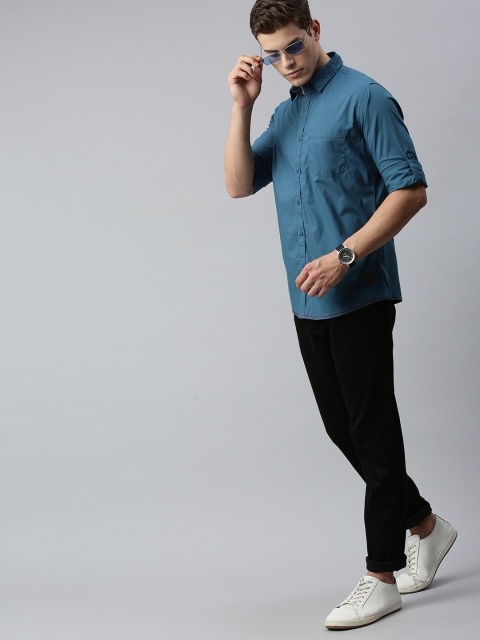 

Roadster Men Blue Slim Fit Solid Casual Shirt