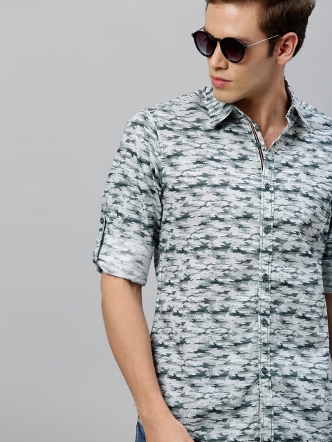 

Roadster Men White & Grey Regular Fit Printed Casual Shirt