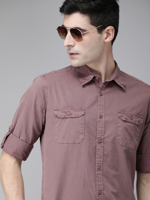 

Roadster Men Mauve Regular Fit Solid Casual Shirt