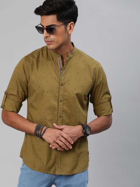 

Roadster Men Olive Brown & Black Regular Fit Printed Casual Shirt