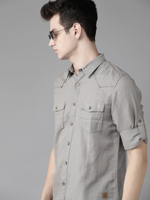 

Roadster Men Grey Regular Fit Solid Casual Shirt