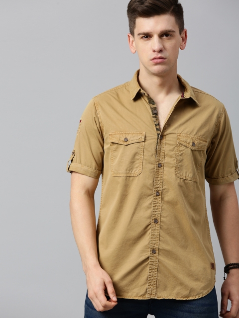 

Roadster Men Beige Regular Fit Solid Casual Shirt