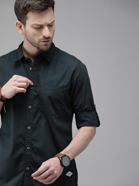 

Roadster Men Navy Blue Regular Fit Solid Casual Shirt
