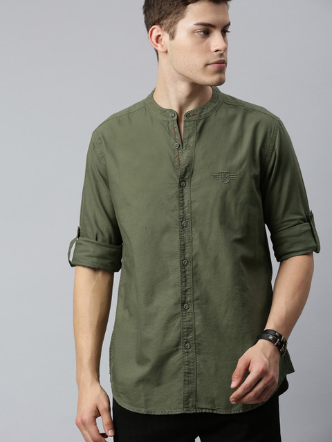 

Roadster Men Olive Green Regular Fit Solid Casual Sustainable Shirt