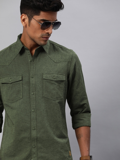 

Roadster Men Olive Green Regular Fit Solid Casual Shirt