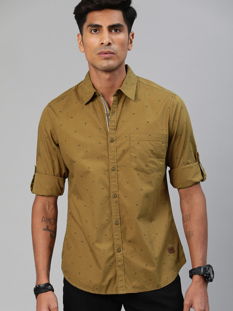 

Roadster Men Khaki Regular Fit Printed Casual Shirt