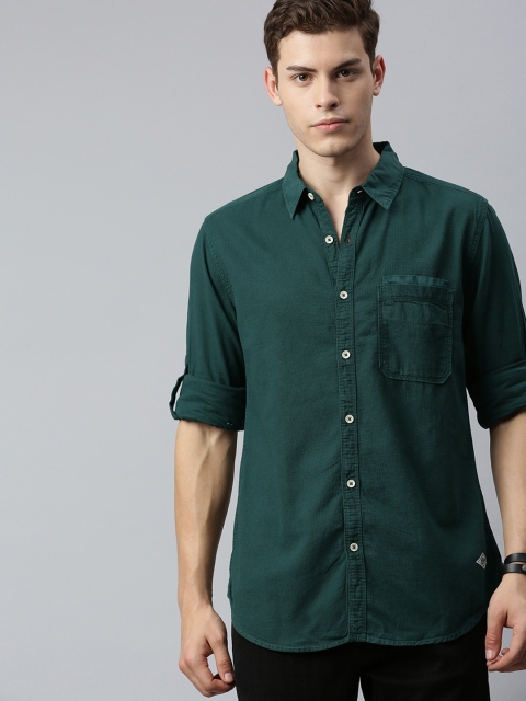 

Roadster Men Green Regular Fit Solid Casual Shirt