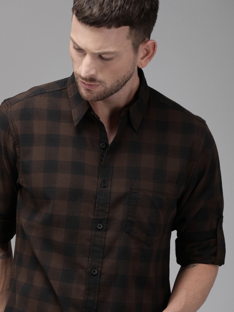 Men Brown & Black Regular Fit Checked Sustainable Casual Shirt