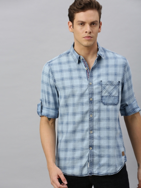 

Roadster Men Blue Regular Fit Checked Chambray Casual Shirt