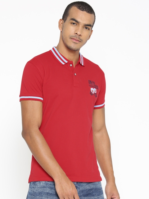 

PORTBLAIR Men Red Solid Polo Collar T-shirt