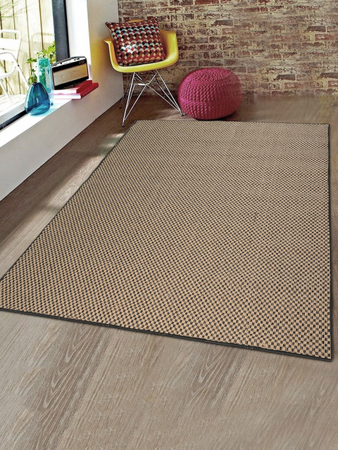 

Saral Home Black & Beige Checked Anti-Skid Carpet