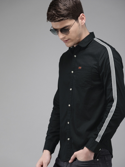 

Solid Styles Men Black Slim Fit Solid Casual Shirt With Side stripes