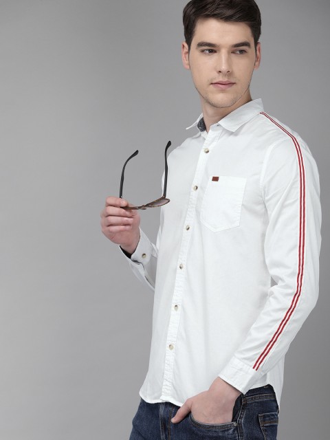 

Solid Styles Men White Slim Fit Solid Casual Shirt With Side stripes