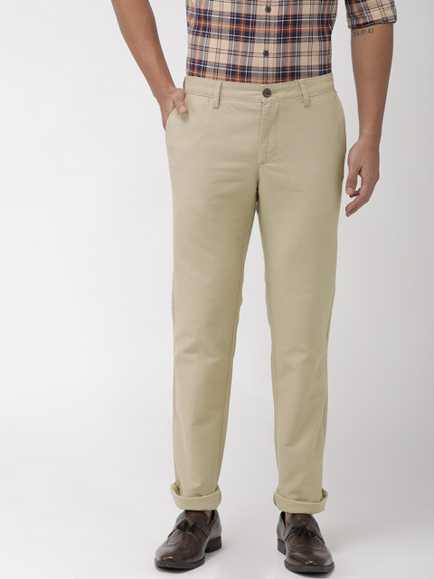 

Indian Terrain Men Beige Kansas Regular Fit Solid Chinos