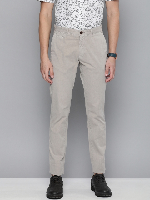

Indian Terrain Men Grey Brooklyn Regular Fit Solid Regular Trousers