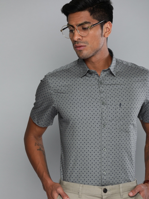 

Indian Terrain Men Grey & Navy Blue Slim Fit Printed Smart Casual Shirt