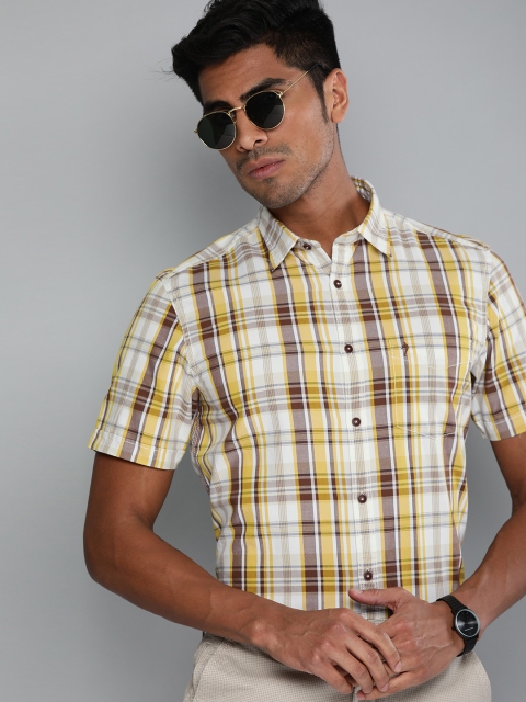 

Indian Terrain Men Yellow & Brown Checked Slim Fit Smart Casual Shirt
