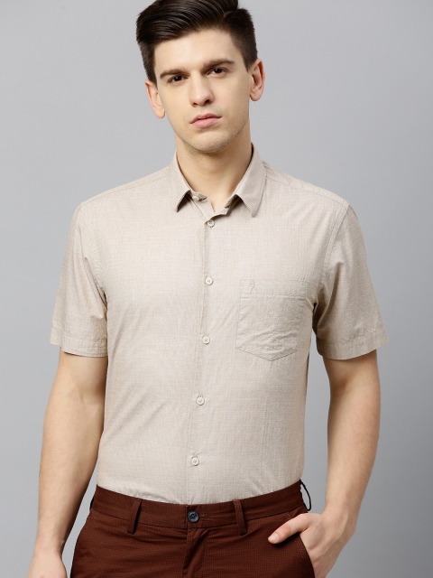

Indian Terrain Men Beige & White Self Design Slim Fit Cotton Smart Casual Shirt