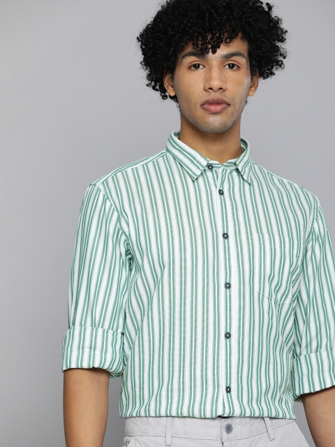 

Indian Terrain Men Green Slim Fit Striped Smart Casual Shirt