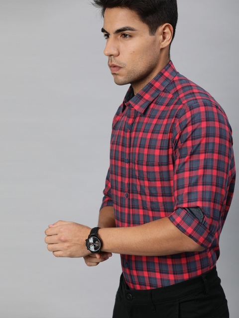 

Indian Terrain Men Red & Charcoal Grey Slim Fit Checked Smart Casual Shirt