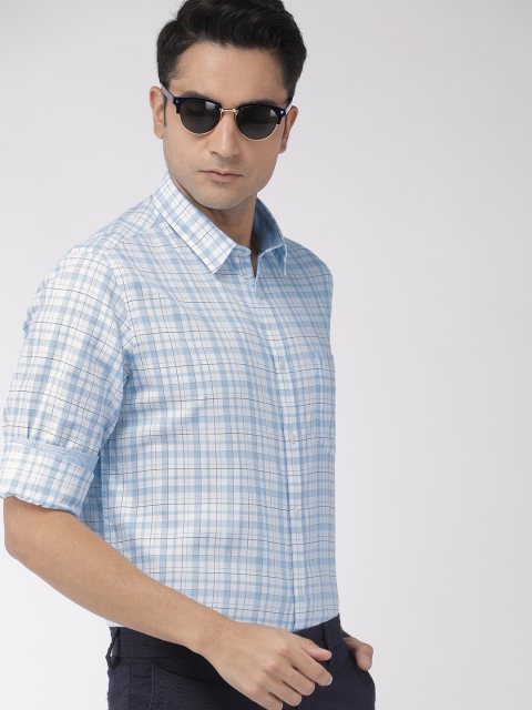 

Indian Terrain Men Blue & White Slim Fit Checked Smart Casual Shirt