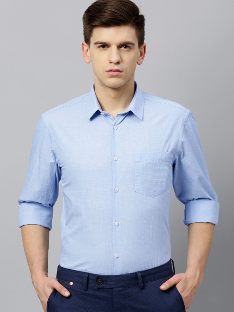 

Indian Terrain Men Blue & White Regular Fit Self Design Casual Shirt