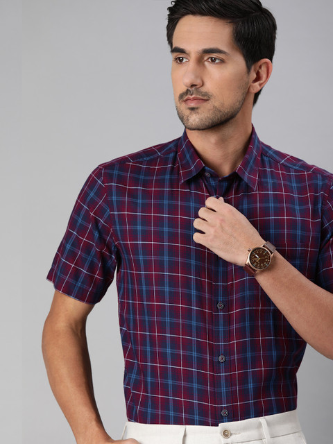 

Indian Terrain Men Red & Blue Slim Fit Checked Formal Shirt