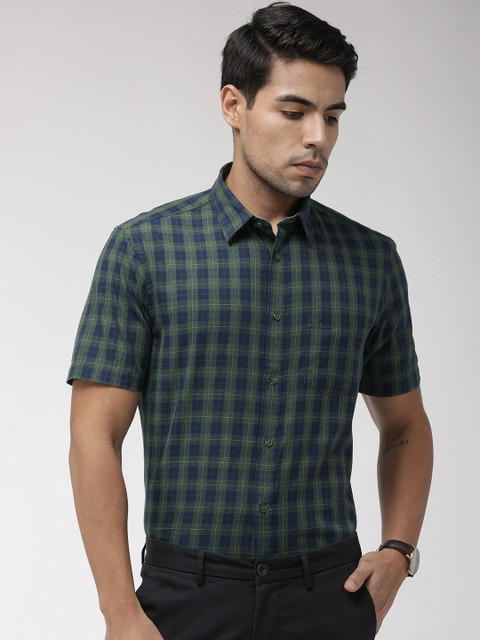 

Indian Terrain Men Olive Green & Navy Blue Slim Fit Checked Smart Casual Shirt