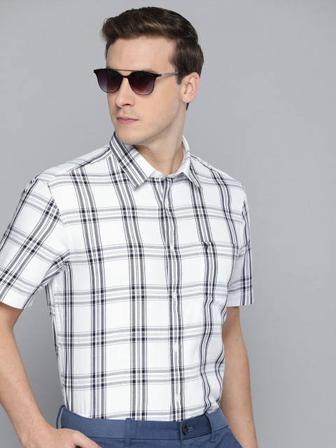 

Indian Terrain Men White & Navy Cotton Slim Fit Checked Smart Casual Shirt
