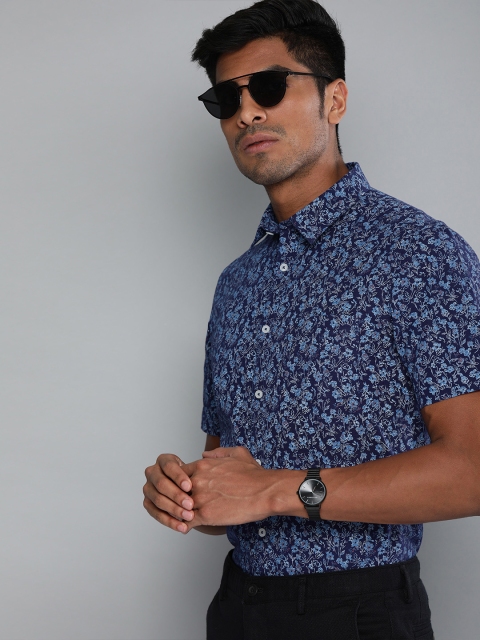 

Indian Terrain Men Navy Blue Slim Fit Printed Smart Casual Shirt