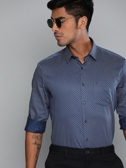 

Indian Terrain Men Navy Blue & White Slim Fit Printed Smart Casual Shirt