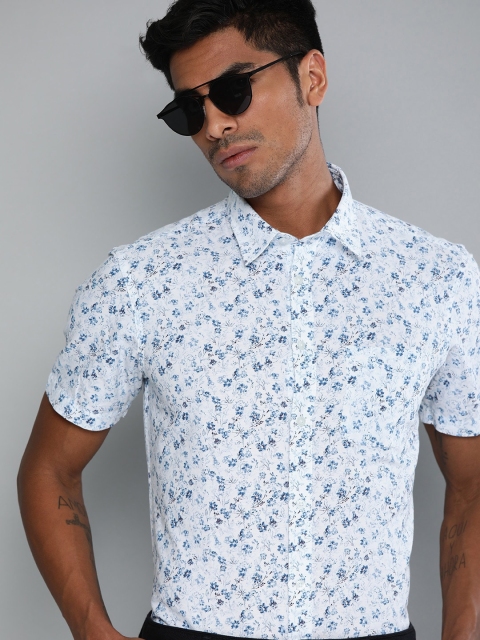 

Indian Terrain Men White & Blue Slim Fit Printed Smart Casual Shirt