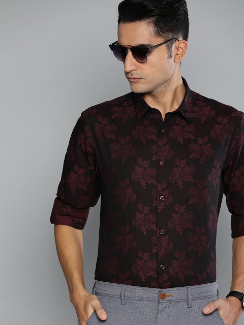 

Indian Terrain Men Burgundy Slim Fit Printed Smart Casual Shirt