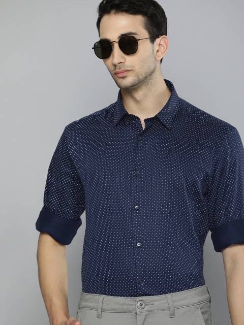 Men Navy Blue & White Slim Fit Printed Smart Casual Shirt