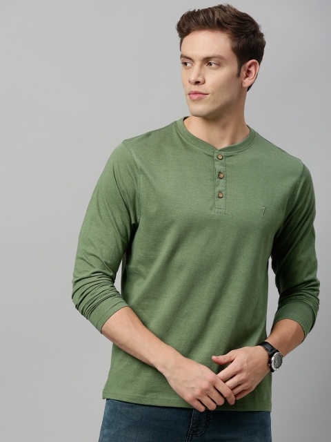 

Indian Terrain Men Olive Green Solid Henley Neck T-shirt