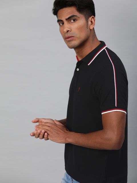 

Indian Terrain Men Black Solid Polo Collar Pure Cotton T-shirt with Side Taping Sleeves