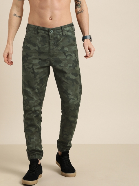 

Moda Rapido Men Olive Green Regular Fit Camouflage Printed Joggers