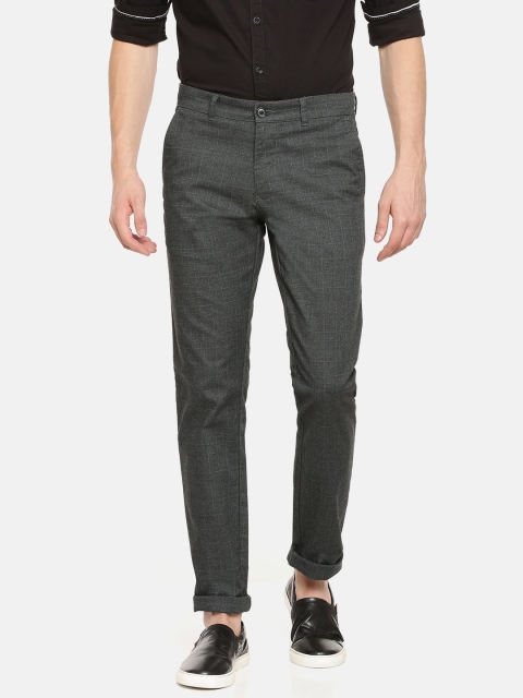 

Parx Men Charcoal Grey Tapered Fit Checked Regular Trousers