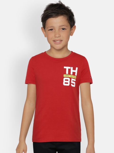 

Tommy Hilfiger Boys Red White Printed Round Neck Pure Cotton T-shirt