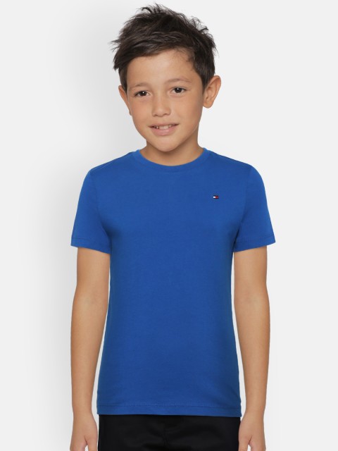 

Tommy Hilfiger Boys Blue Solid Round Neck T-shirt
