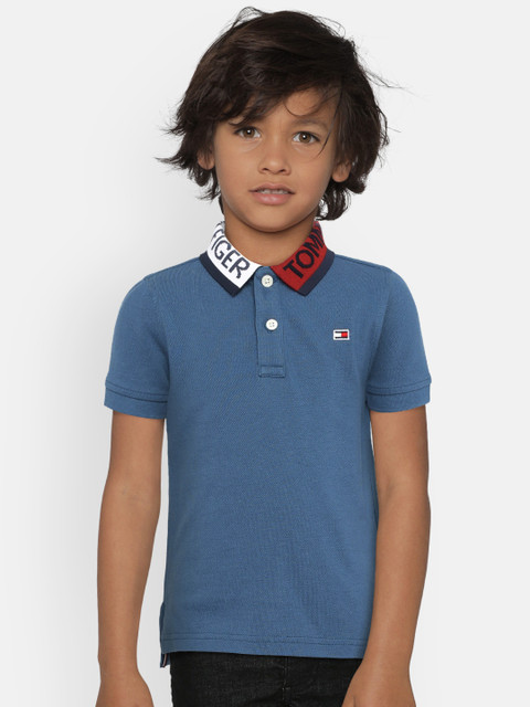 

Tommy Hilfiger Boys Blue Solid Polo Collar T-shirt