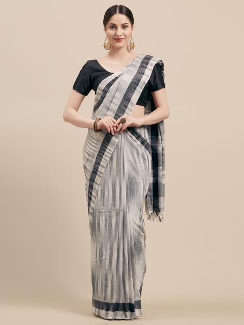 

Vaamsi White & Black Pure Cotton Colourblocked Handloom Jamdani Saree